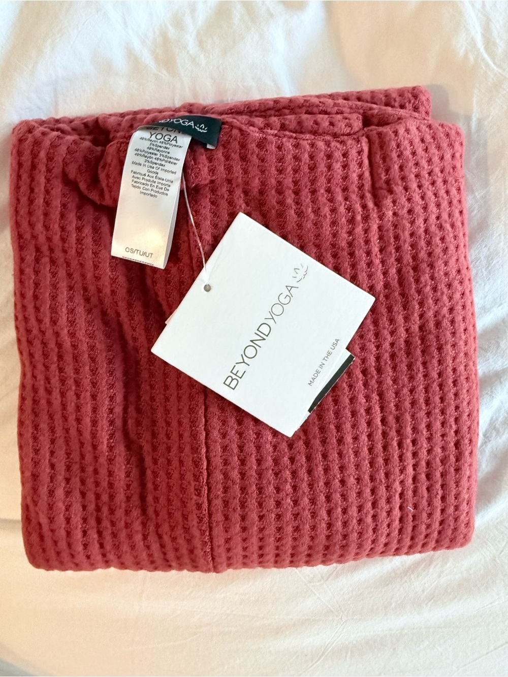Beyond Yoga Waffle Knit scarf in red